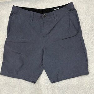Volcom hybrid shorts 34